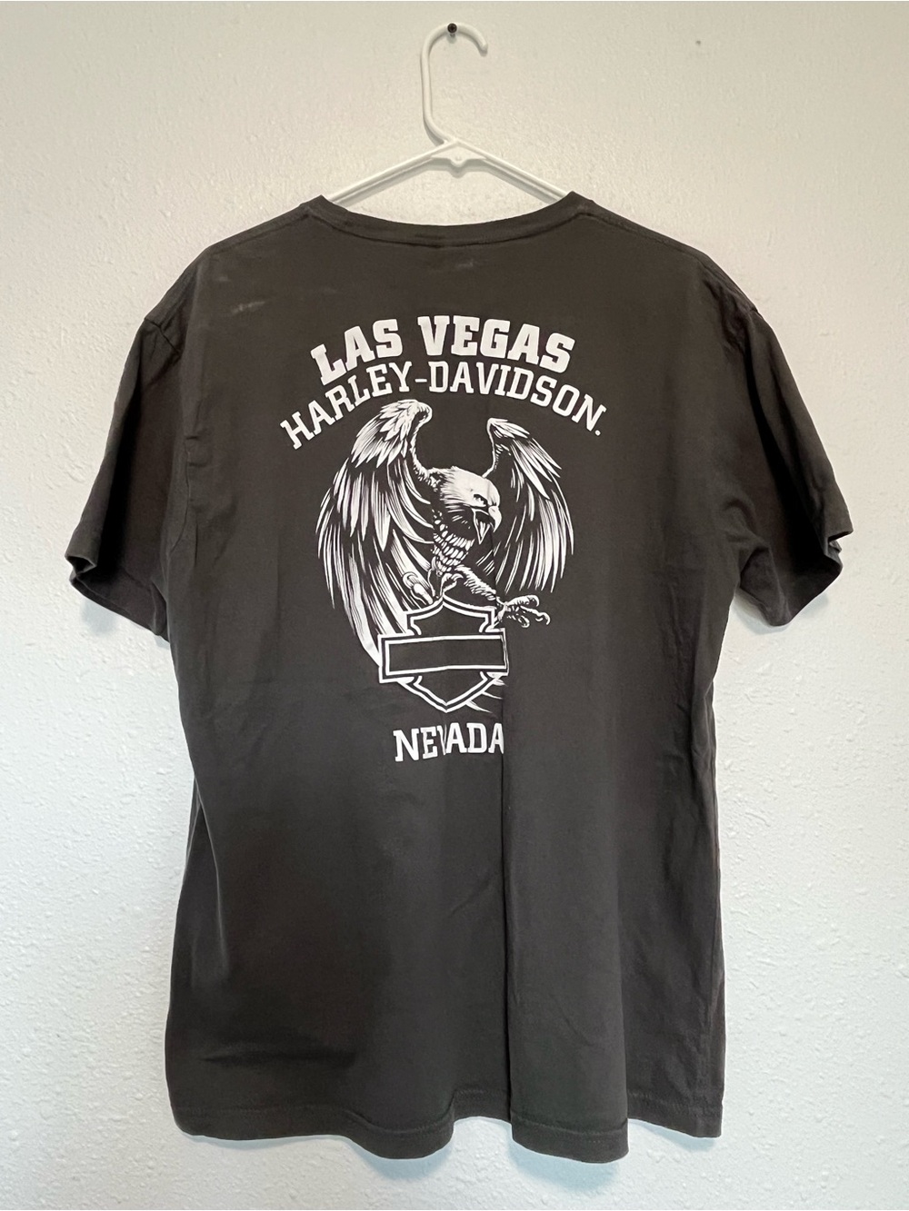 Harley-Davidson Gray Tee with White Las Vegas Eagle Graphic XL